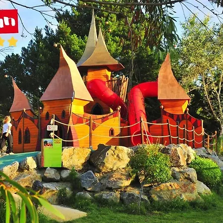 Apartamento Kids Campingpark De Bongerd 5-star